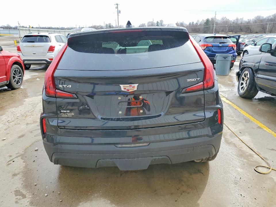 2024 Cadillac XT4 Luxury
