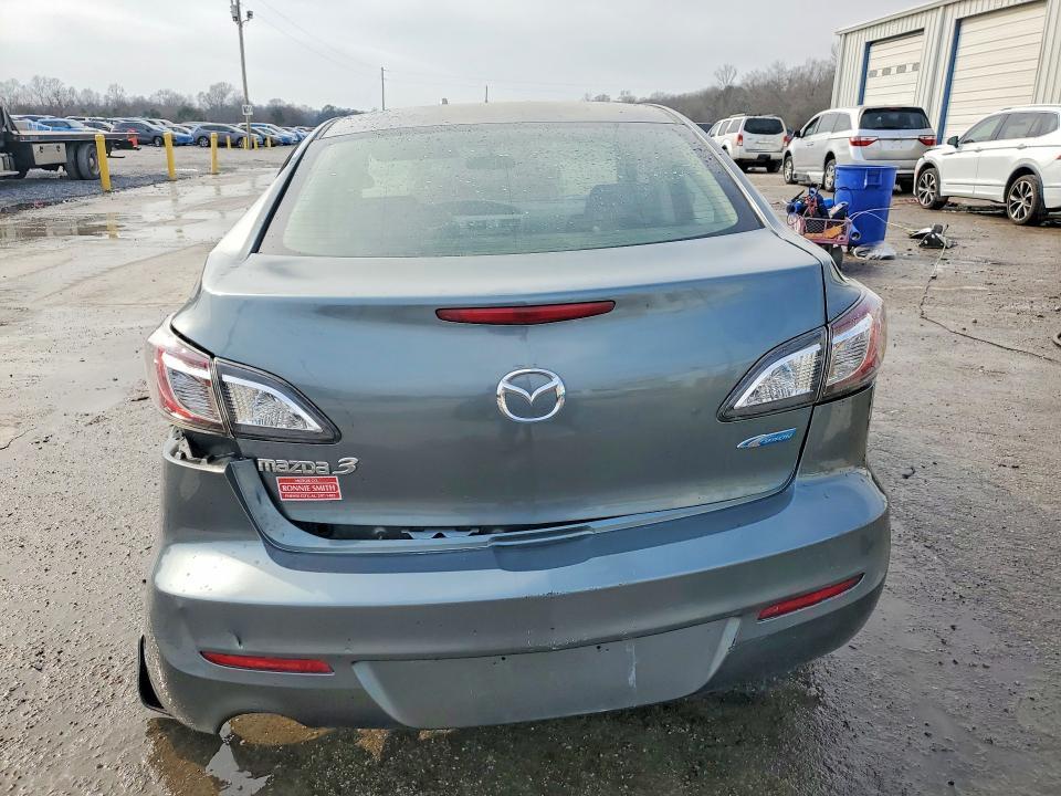 2012 Mazda 3 I