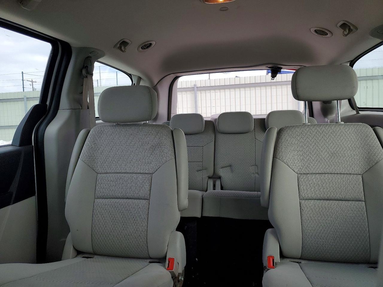 2010 Dodge Grand Caravan se