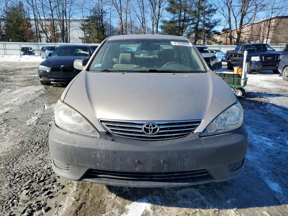 2006 Toyota Camry le