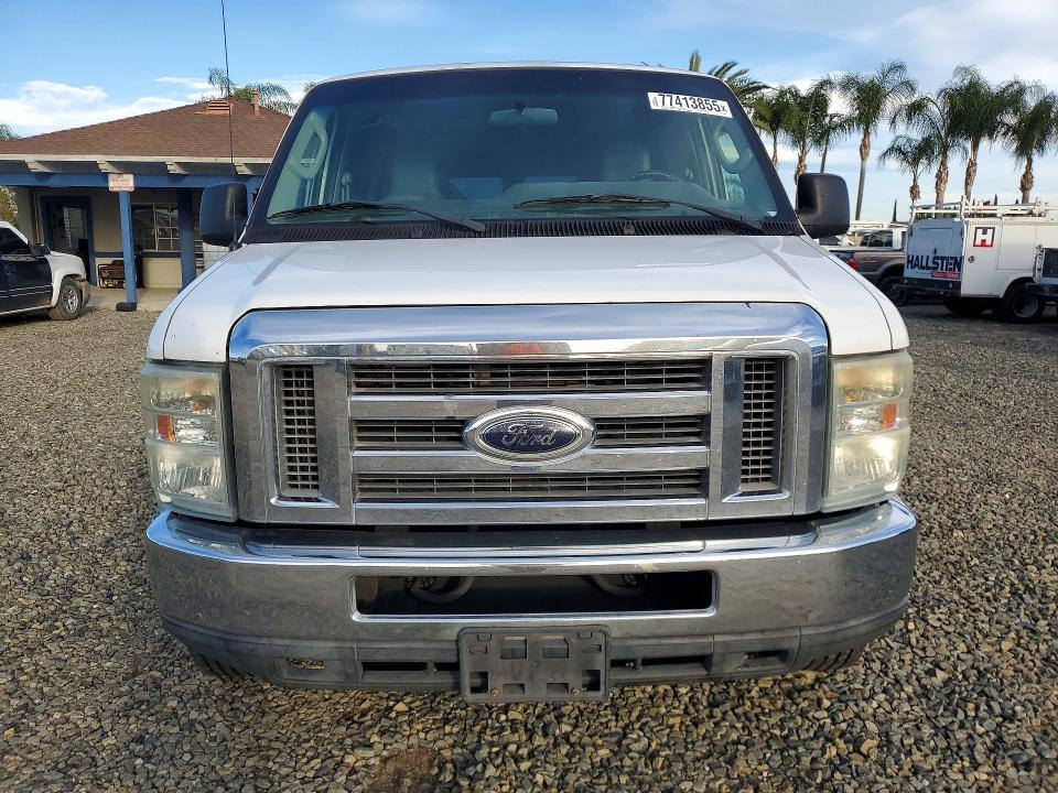 2011 Ford Econoline E350 Super Duty van