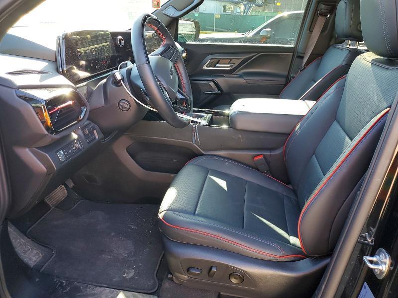 2024 Chevrolet Silverado rst