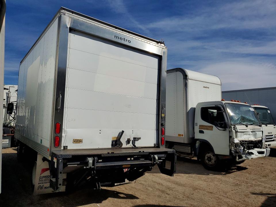2019 Hino 195