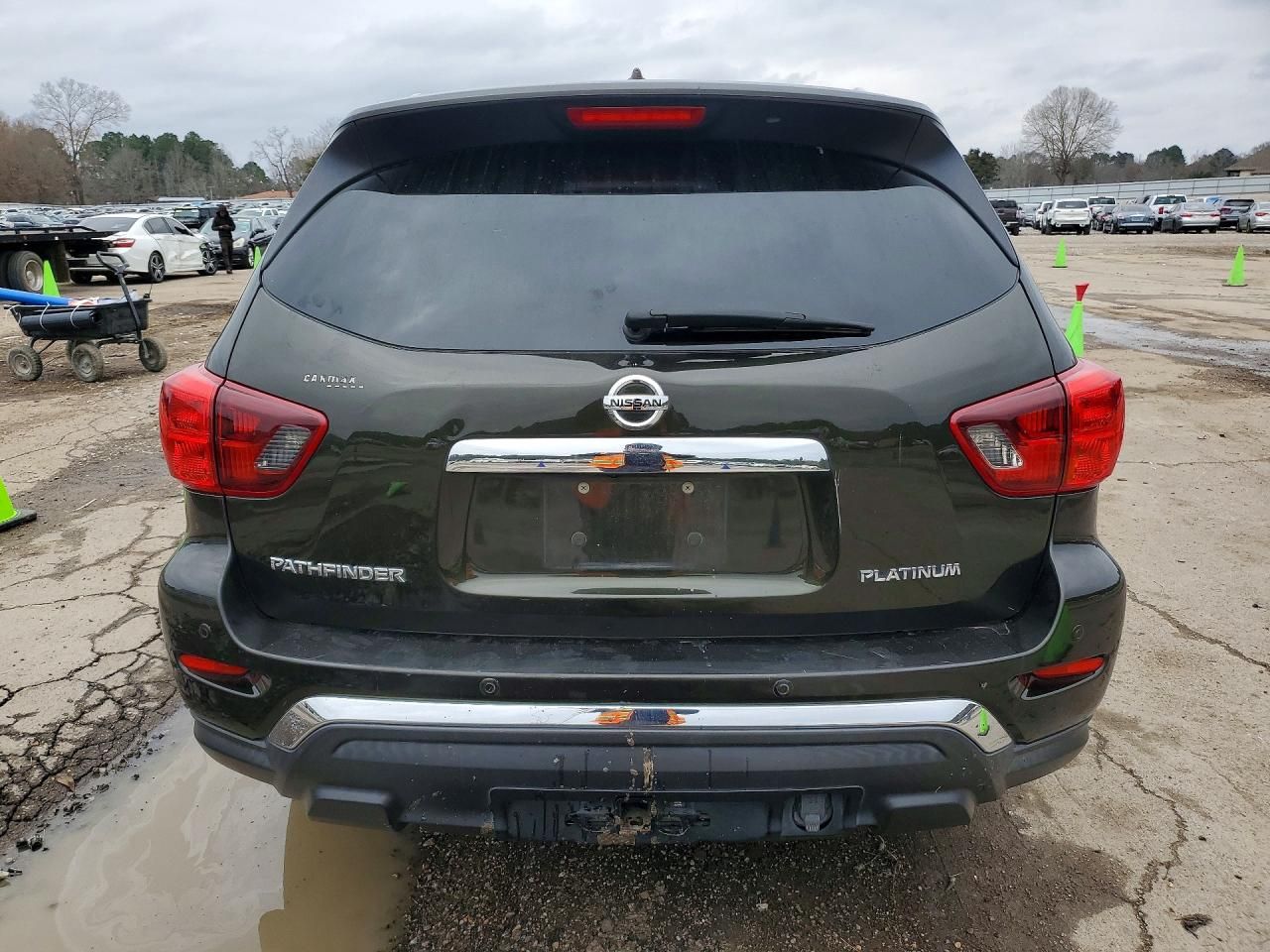 2017 Nissan Pathfinder s