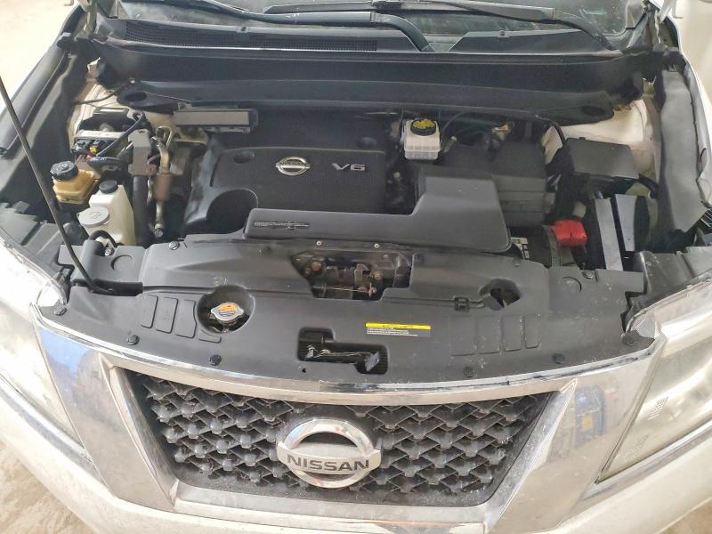 2016 Nissan Pathfinder s