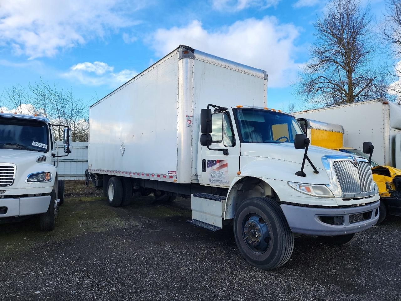 2015 International 4300 BOX Truck