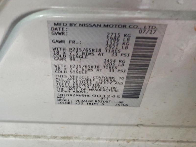 2017 Nissan Pathfinder sl