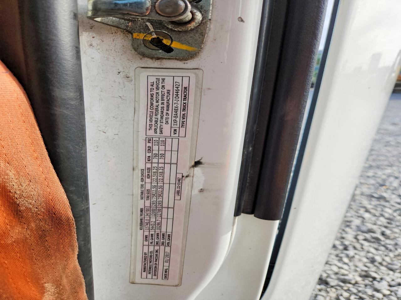 2018 Peterbilt 579 Semi Truck