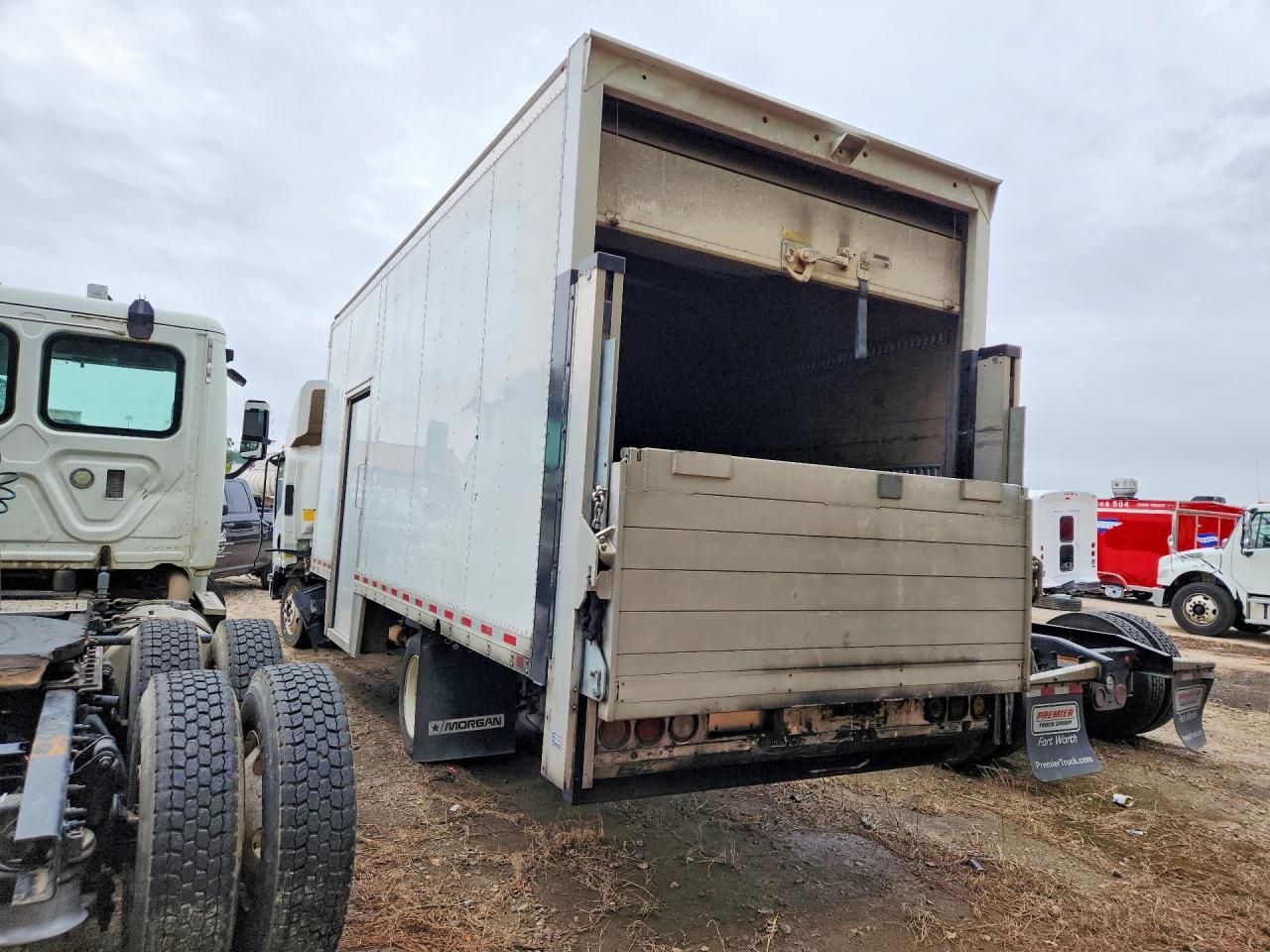 2021 Isuzu NPR HD BOX Truck