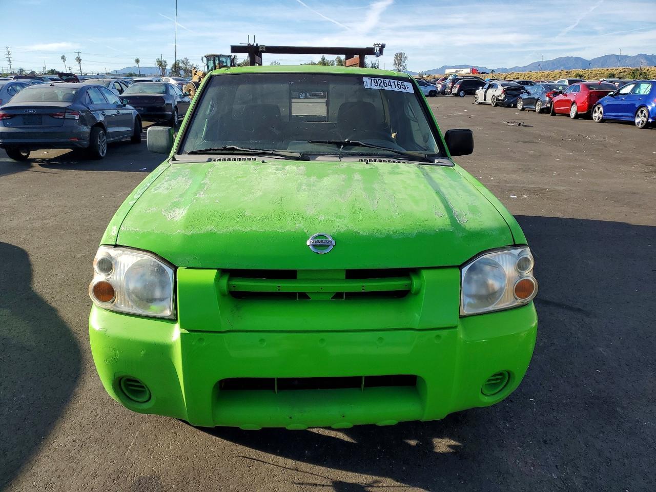 2002 Nissan Frontier Standard