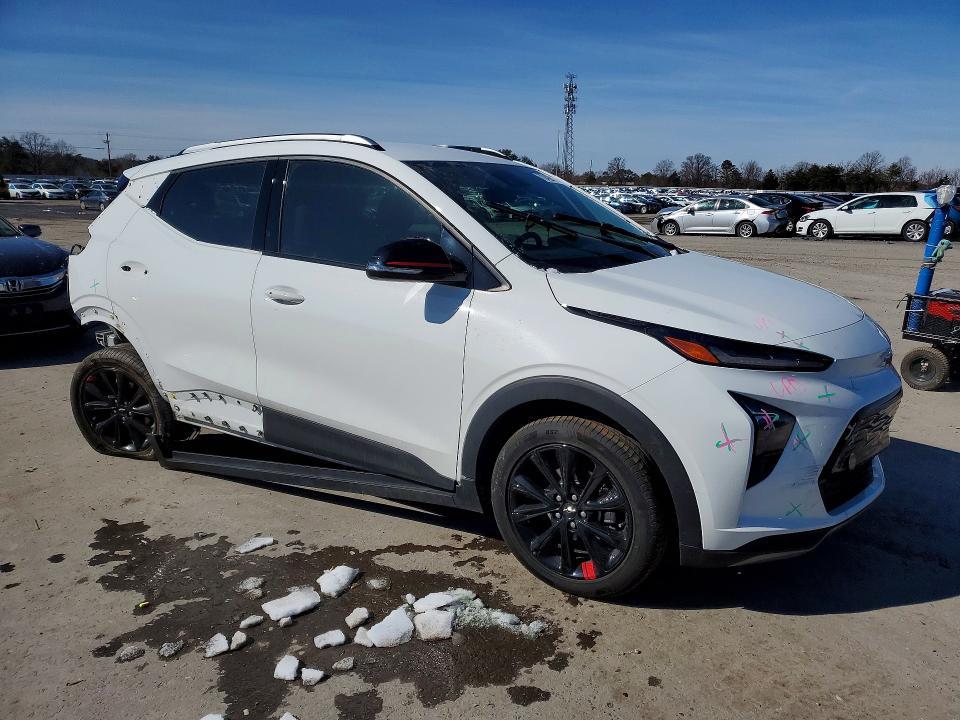 2023 Chevrolet Bolt euv lt