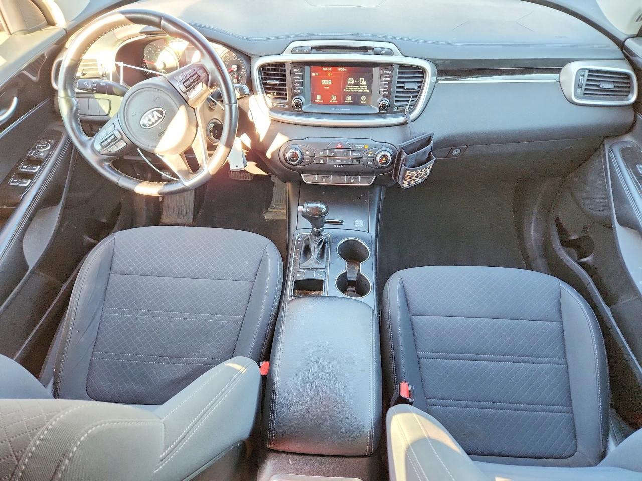 2018 KIA Sorento lx