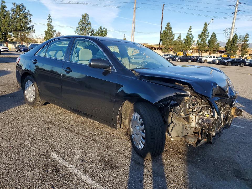 2011 Toyota Camry le