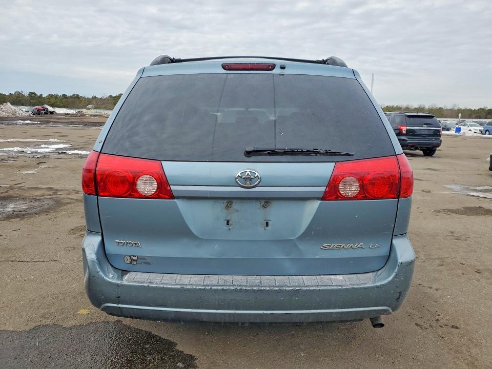 2006 Toyota Sienna ce