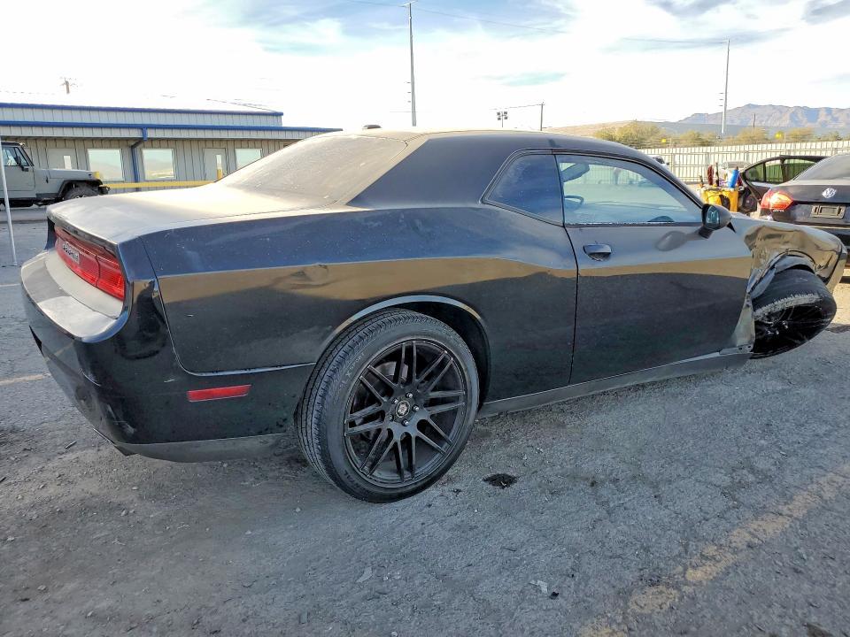 2014 Dodge Challenger sxt