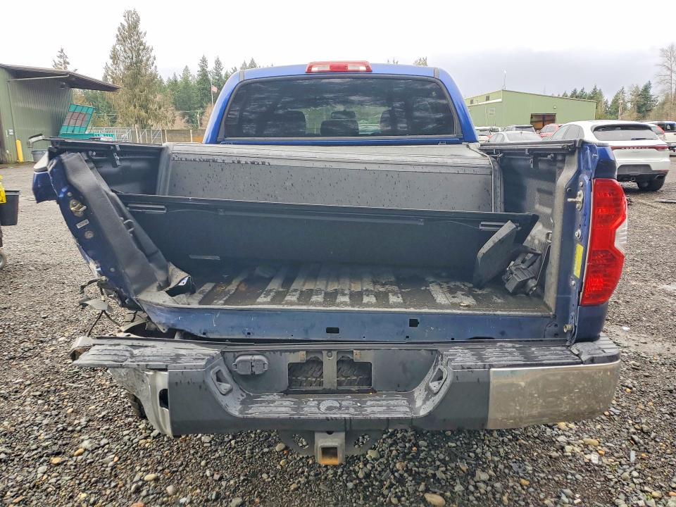 2014 Toyota Tundra SR5