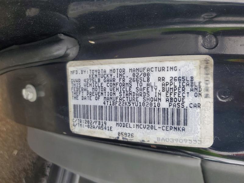 2000 Toyota Camry