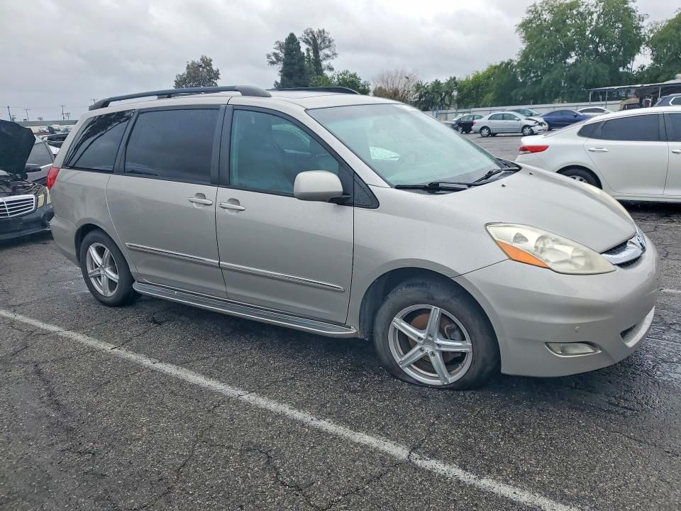 2007 Toyota Sienna xle