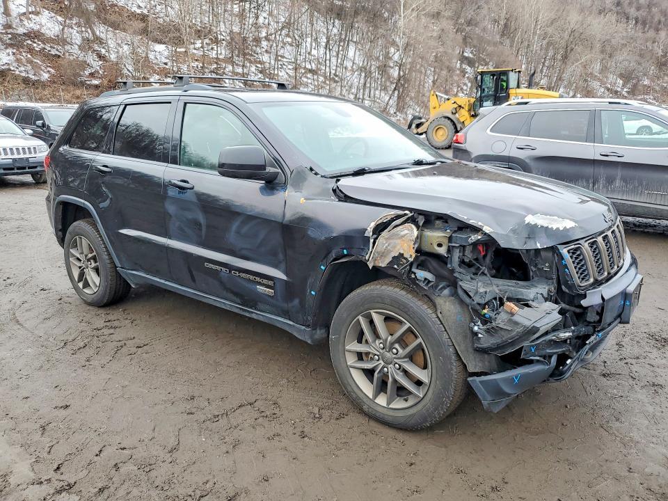 2017 Jeep Grand Cherokee Laredo
