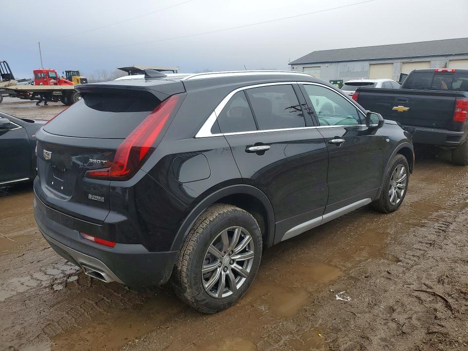 2020 Cadillac XT4 Premium Luxury