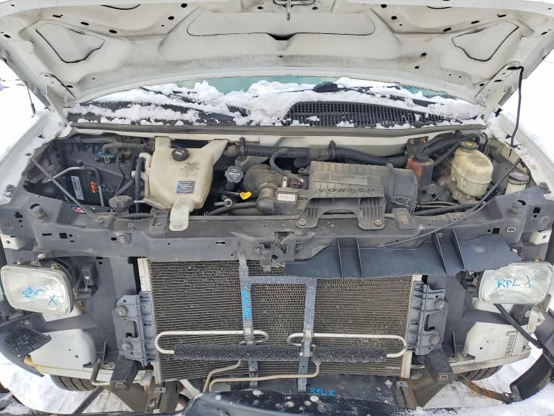 2015 Chevrolet Express G2500