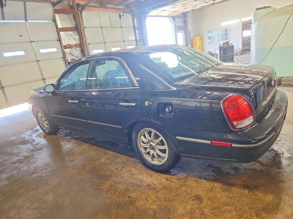 2001 Hyundai Xg300 Base