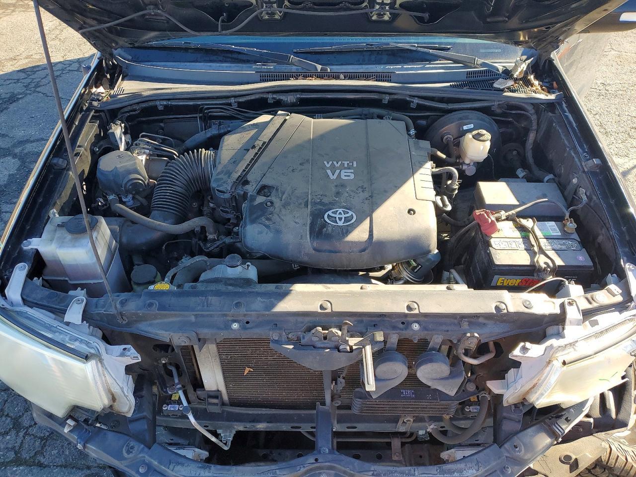 2013 Toyota Tacoma Prerunner V6