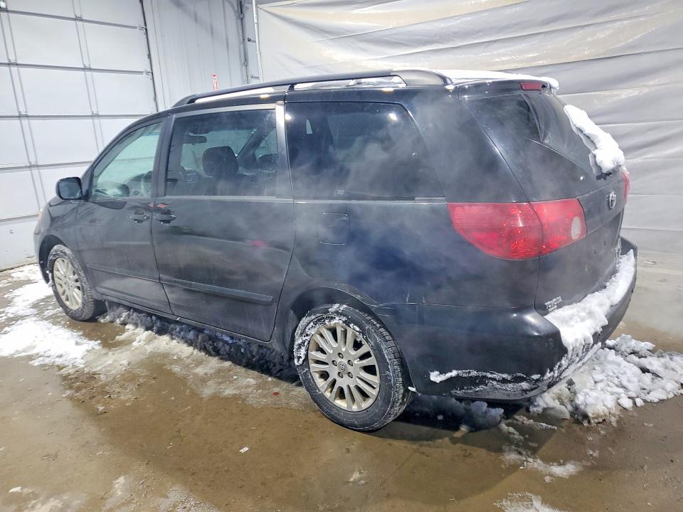 2008 Toyota Sienna xle