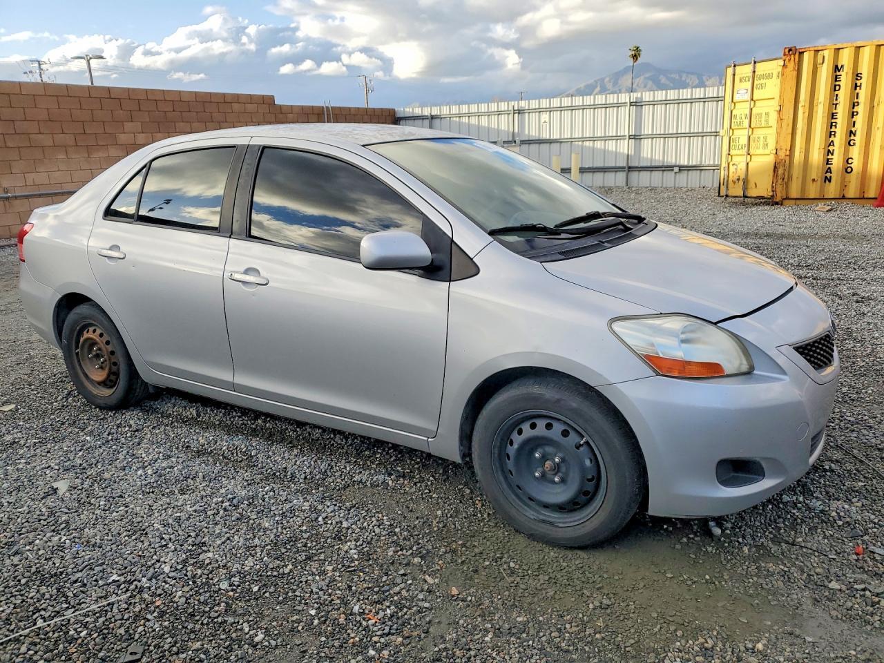 2010 Toyota Yaris