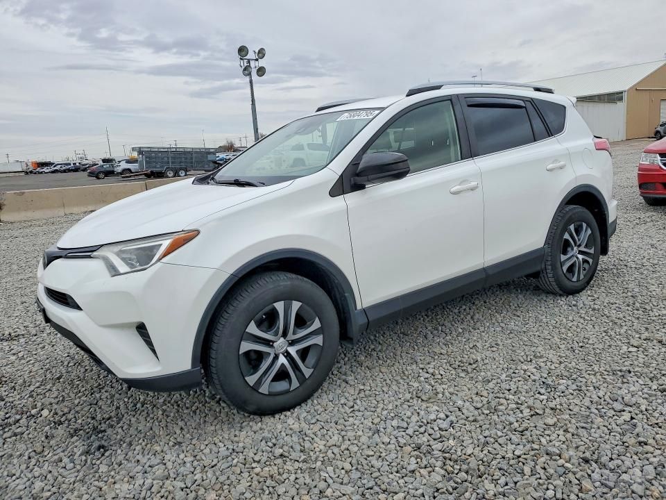 2017 Toyota Rav4 le