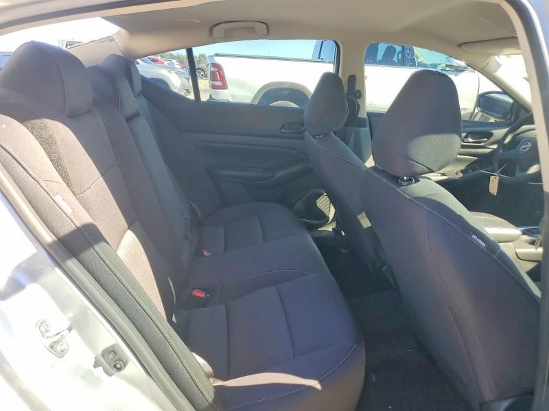 2024 Nissan Altima s