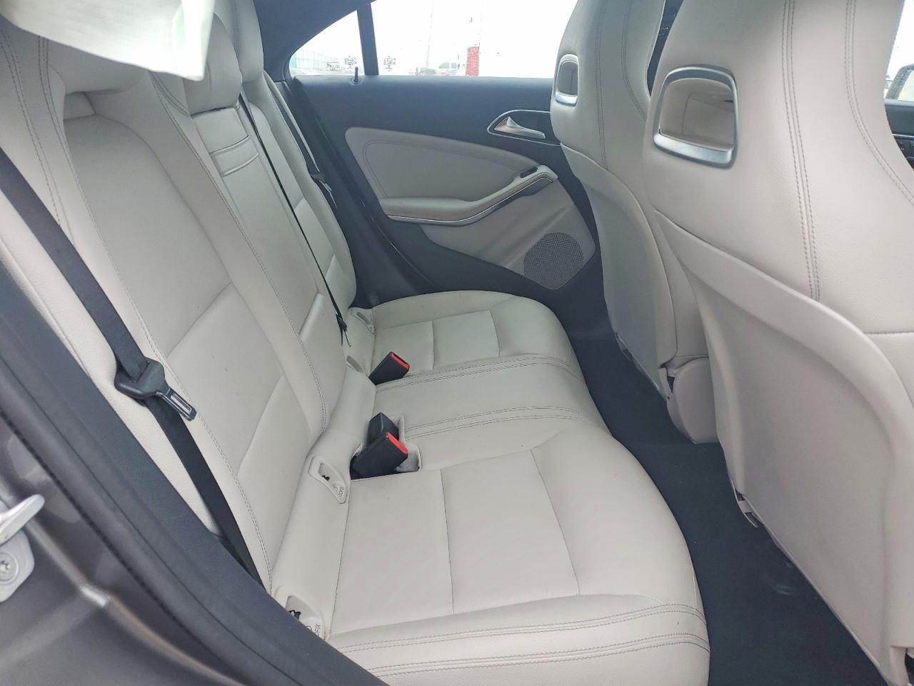 2016 Mercedes-Benz Cla 250