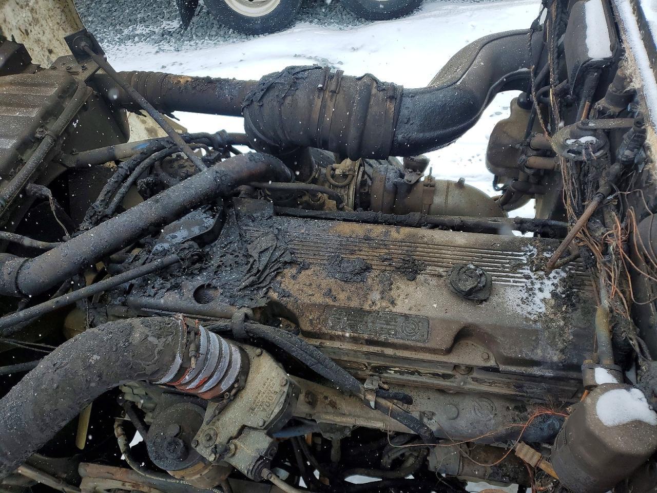 2001 Peterbilt 357
