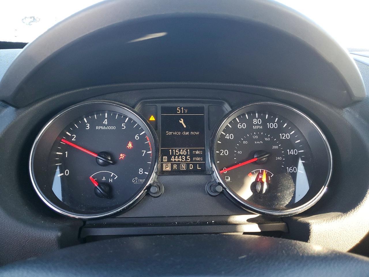 2012 Nissan Rogue s
