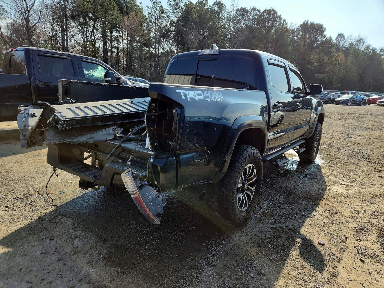 2022 Toyota Tacoma TRD Sport