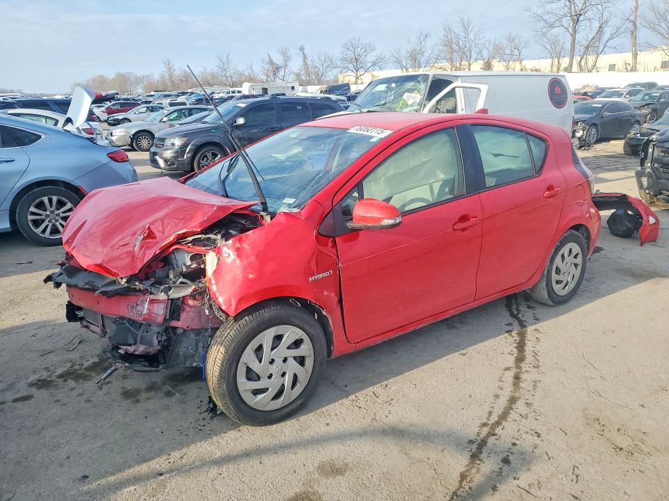 2016 Toyota Prius c one
