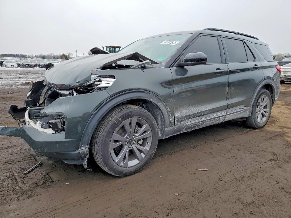 2022 Ford Explorer