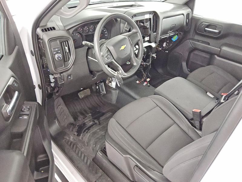 2025 Chevrolet Silverado C1500