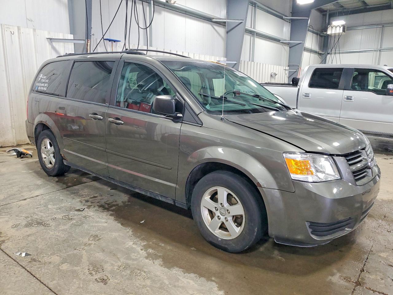 2010 Dodge Grand Caravan Hero
