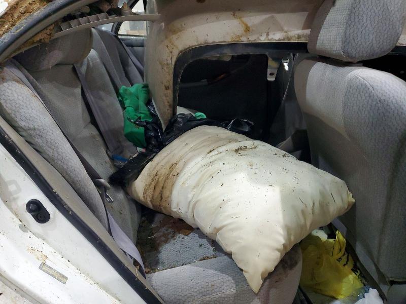 2003 Toyota Corolla le