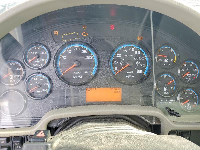 2012 International 4300 box Truck