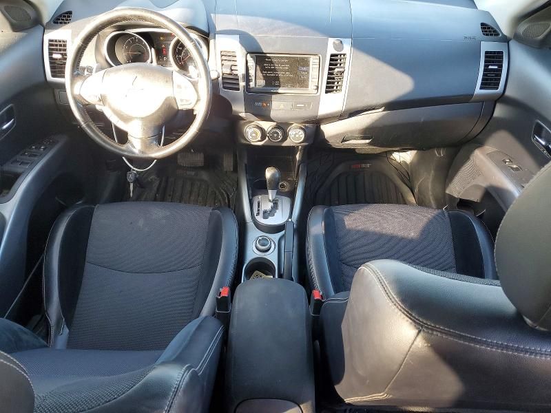 2012 Mitsubishi Outlander se