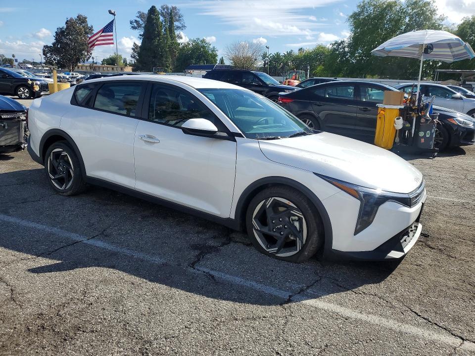 2025 KIA K4 ex