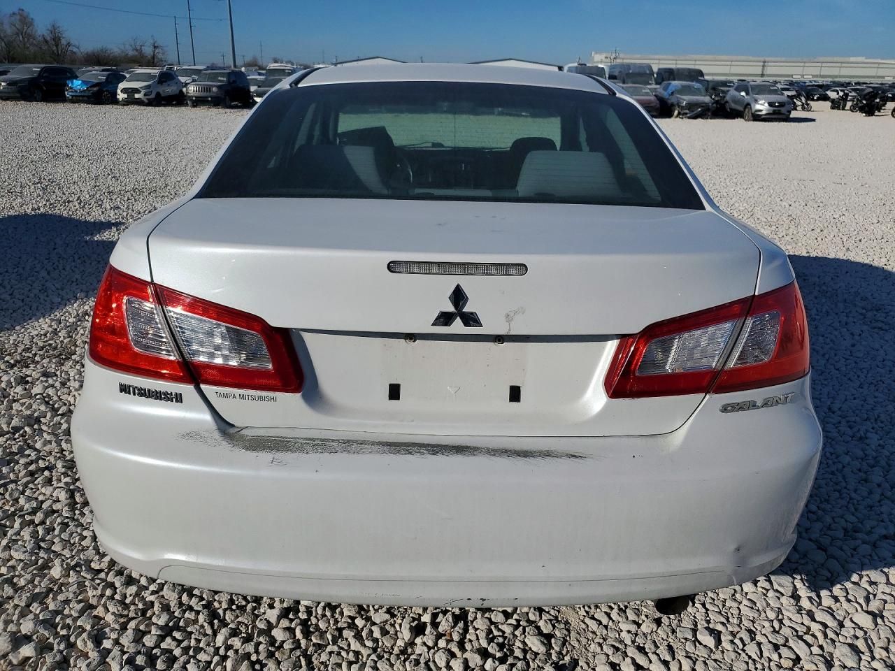2011 Mitsubishi Galant fe