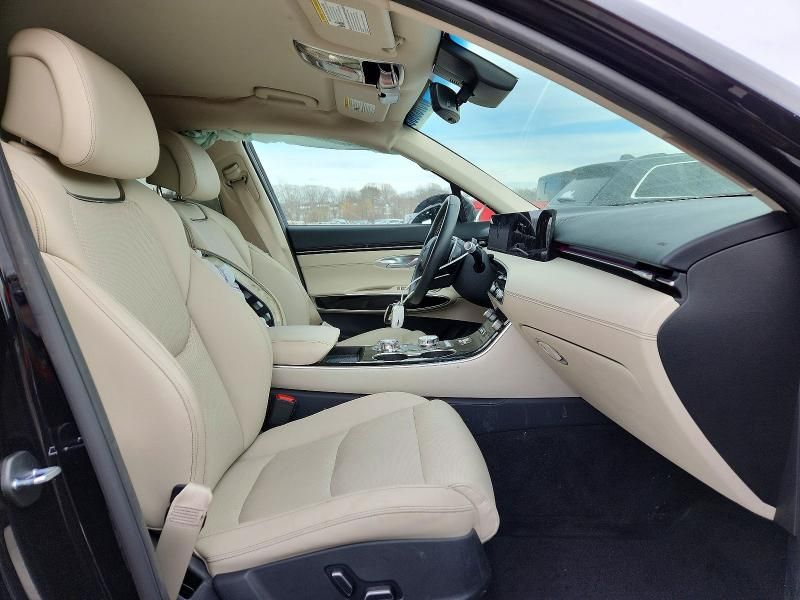 2026 Genesis Gv70 Base