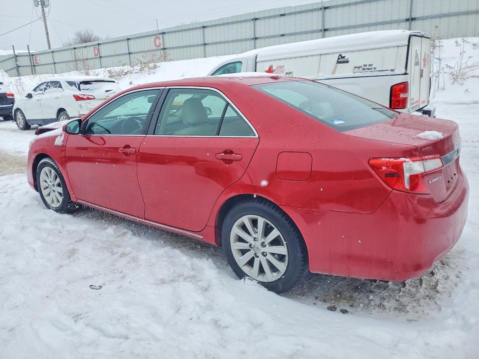 2014 Toyota Camry Hybrid