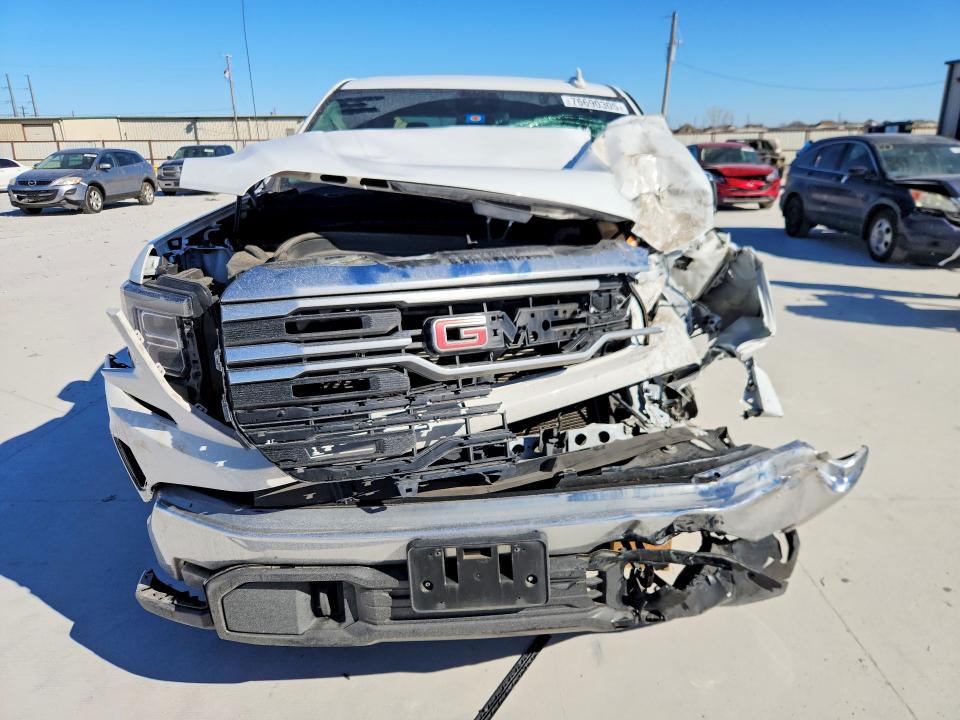 2023 GMC Sierra C1500 slt