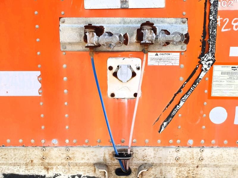 2002 Wabash Dvcvhpc dry van Trailer