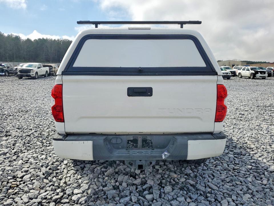 2015 Toyota Tundra Double cab sr