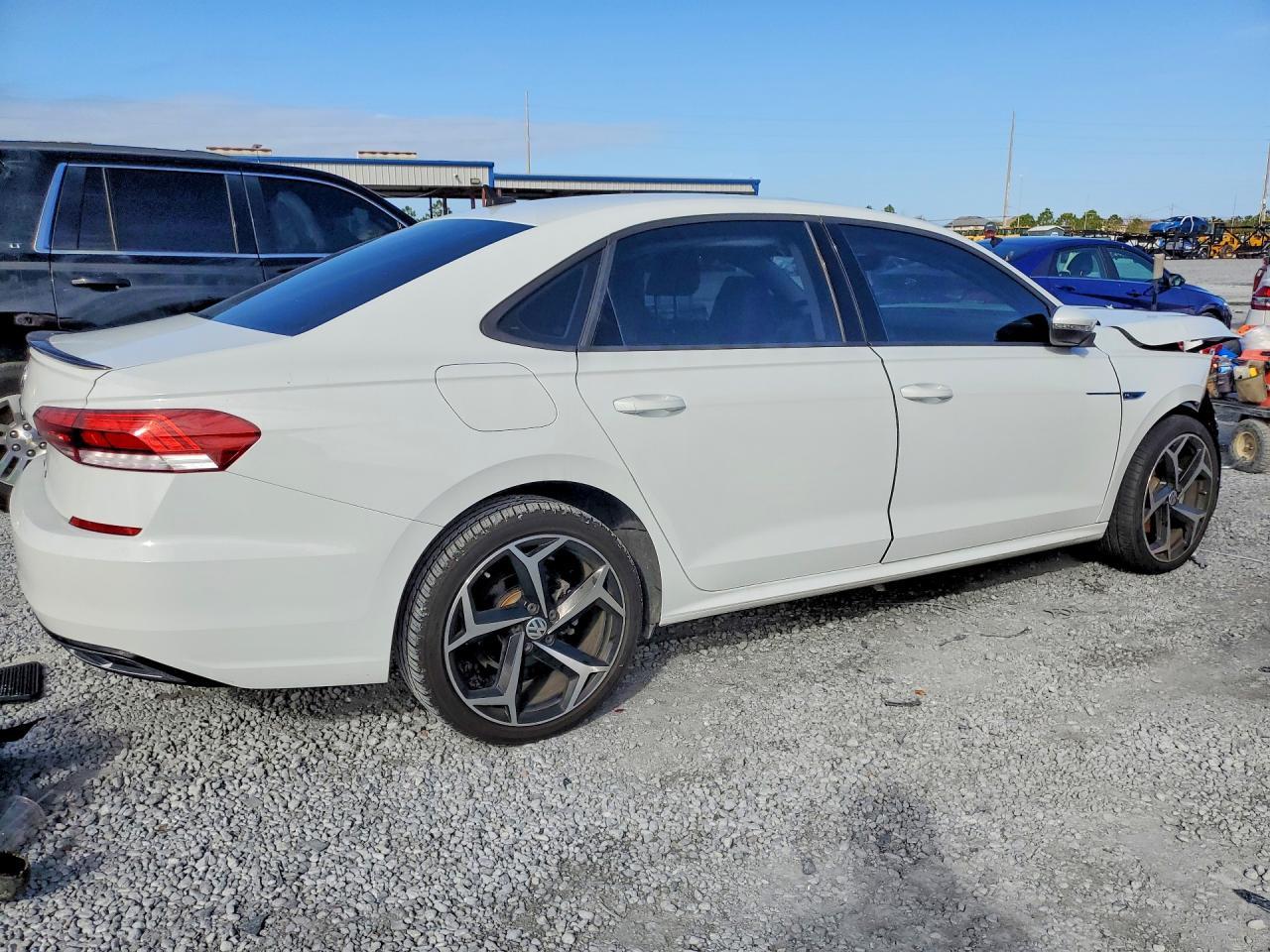 2020 Volkswagen Passat R-line